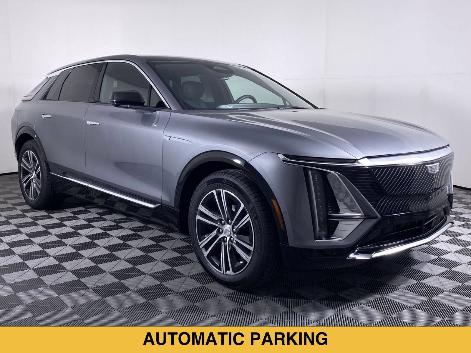 2023 Cadillac LYRIQ Luxury