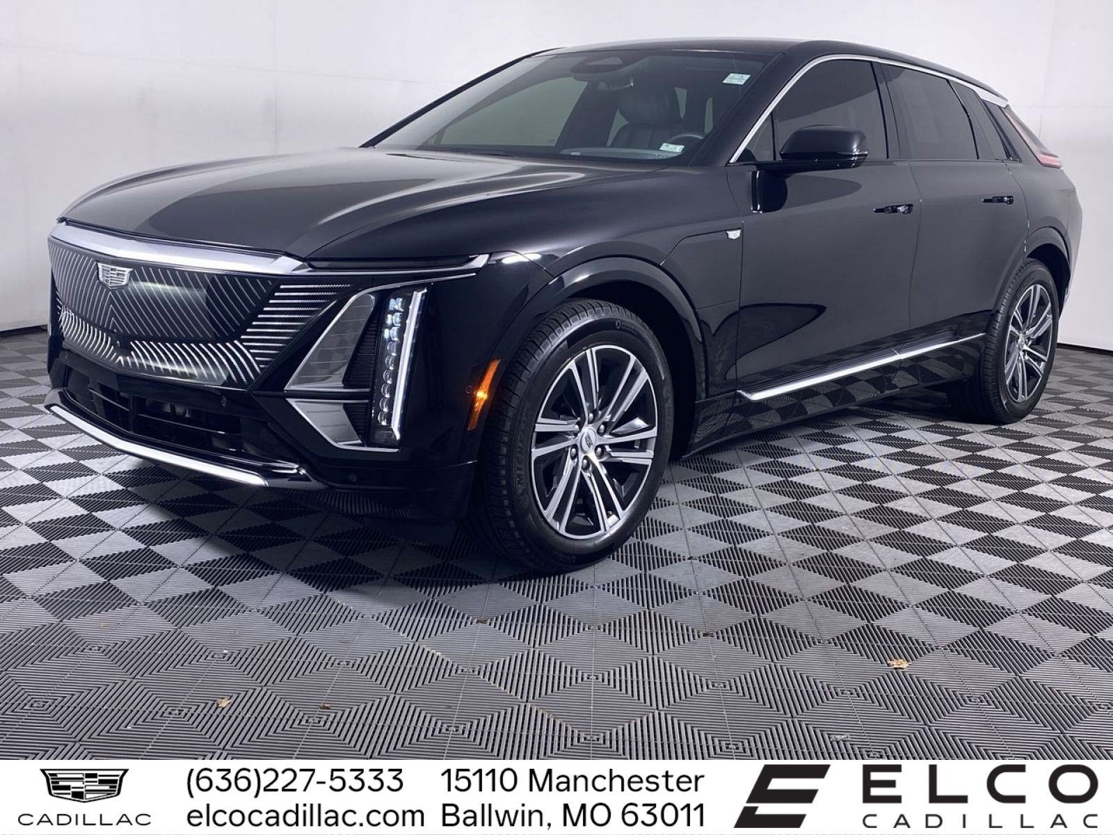 2024 Cadillac LYRIQ Luxury 1