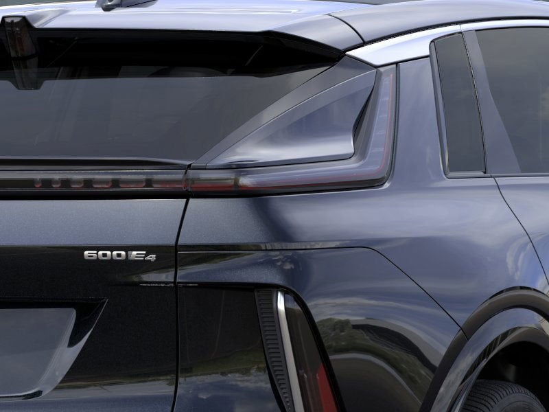 2025 Cadillac LYRIQ Luxury 2