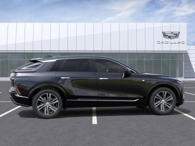 2025 Cadillac LYRIQ Luxury 2