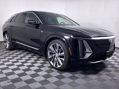 2024 Cadillac LYRIQ Luxury 3