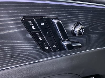 2024 Cadillac LYRIQ Luxury 3