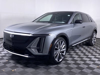 2024 Cadillac LYRIQ Luxury 3