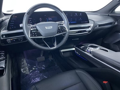 2024 Cadillac LYRIQ Luxury 3