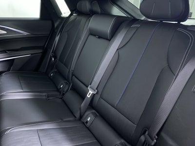 2024 Cadillac LYRIQ Luxury 3