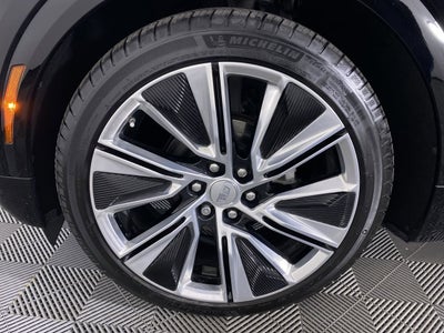 2024 Cadillac LYRIQ Luxury 3