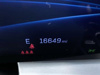 2024 Cadillac LYRIQ Luxury 3