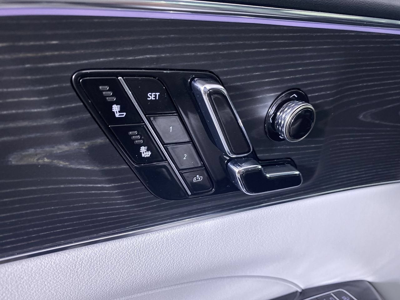 2024 Cadillac LYRIQ Sport 1