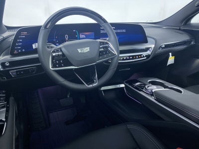 2025 Cadillac LYRIQ Luxury 3