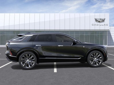 2025 Cadillac LYRIQ Luxury 3