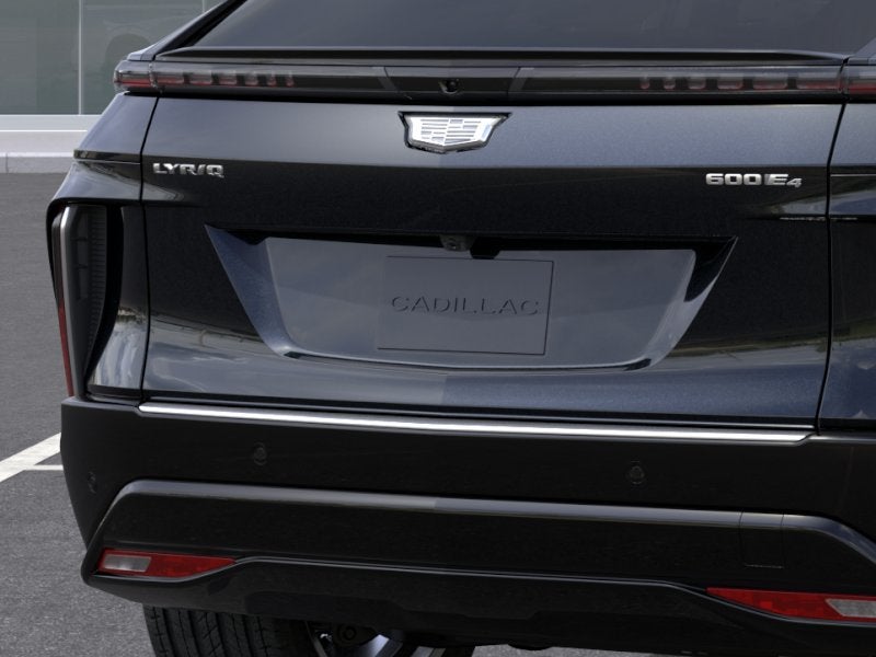 2025 Cadillac LYRIQ Luxury 3