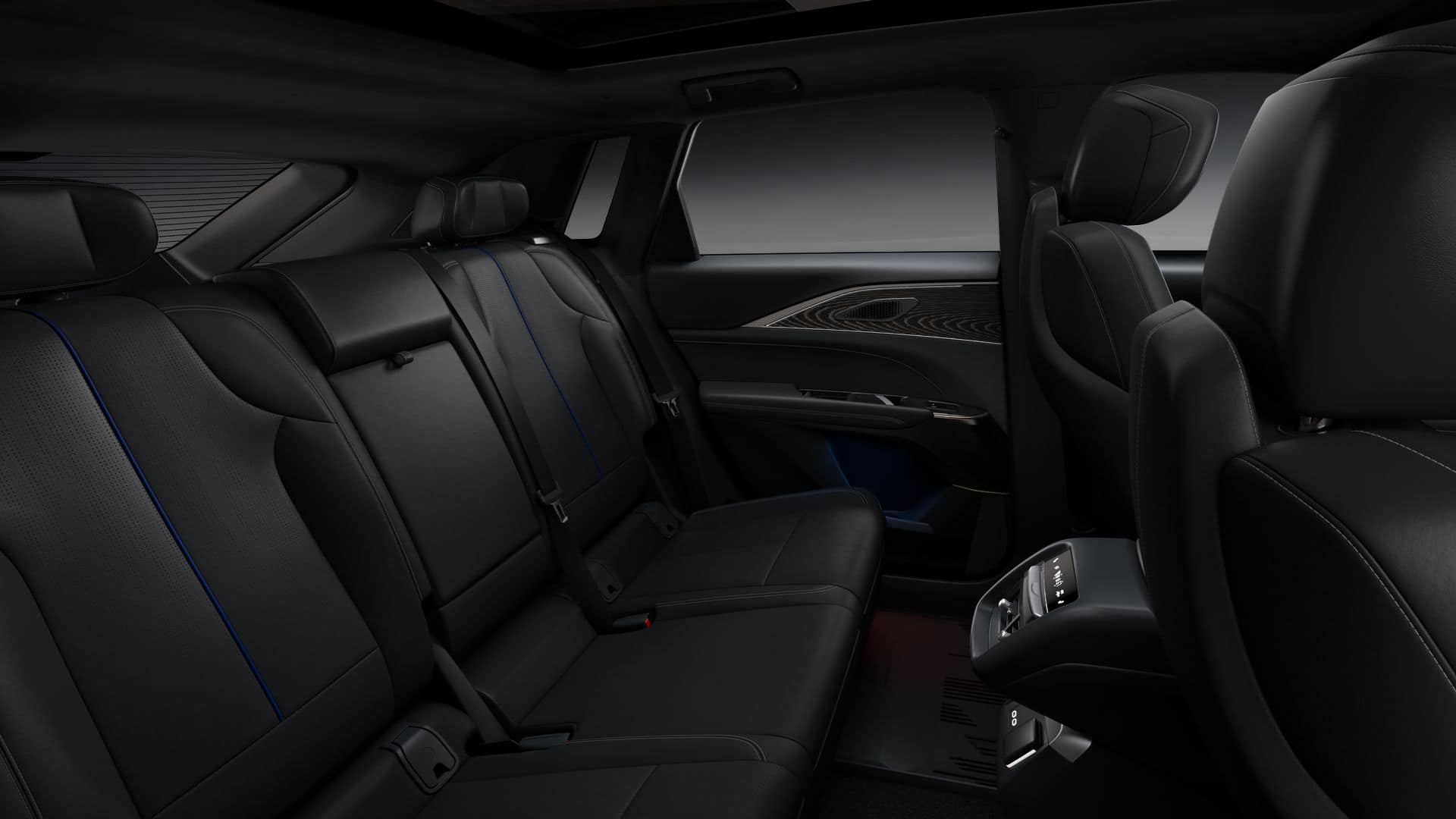 2025 Cadillac LYRIQ Luxury 3