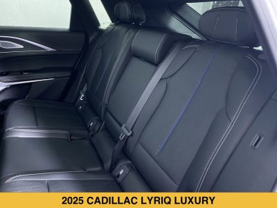 2025 Cadillac LYRIQ Luxury 3