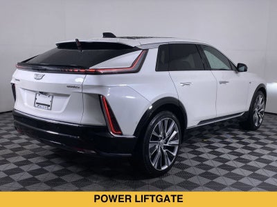 2025 Cadillac LYRIQ Luxury 3