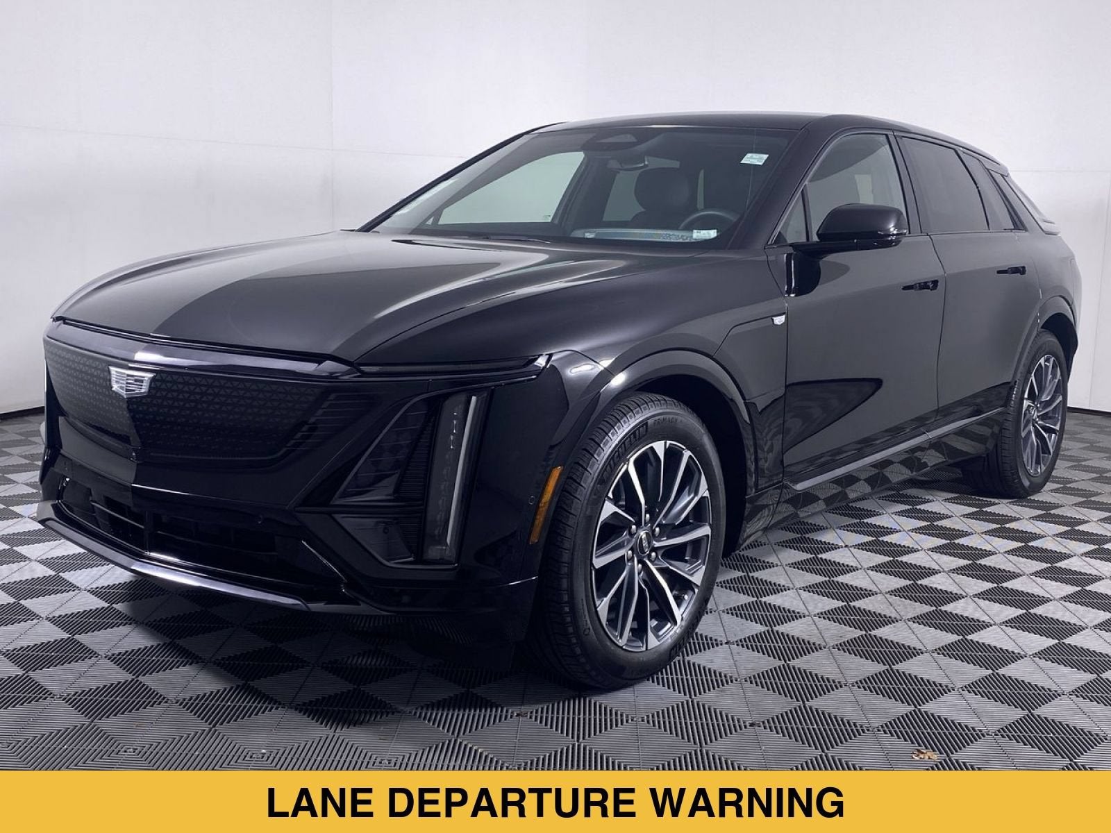 2024 Cadillac LYRIQ Sport 1