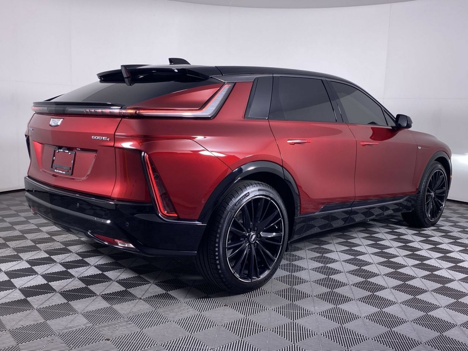 2024 Cadillac LYRIQ Sport 1