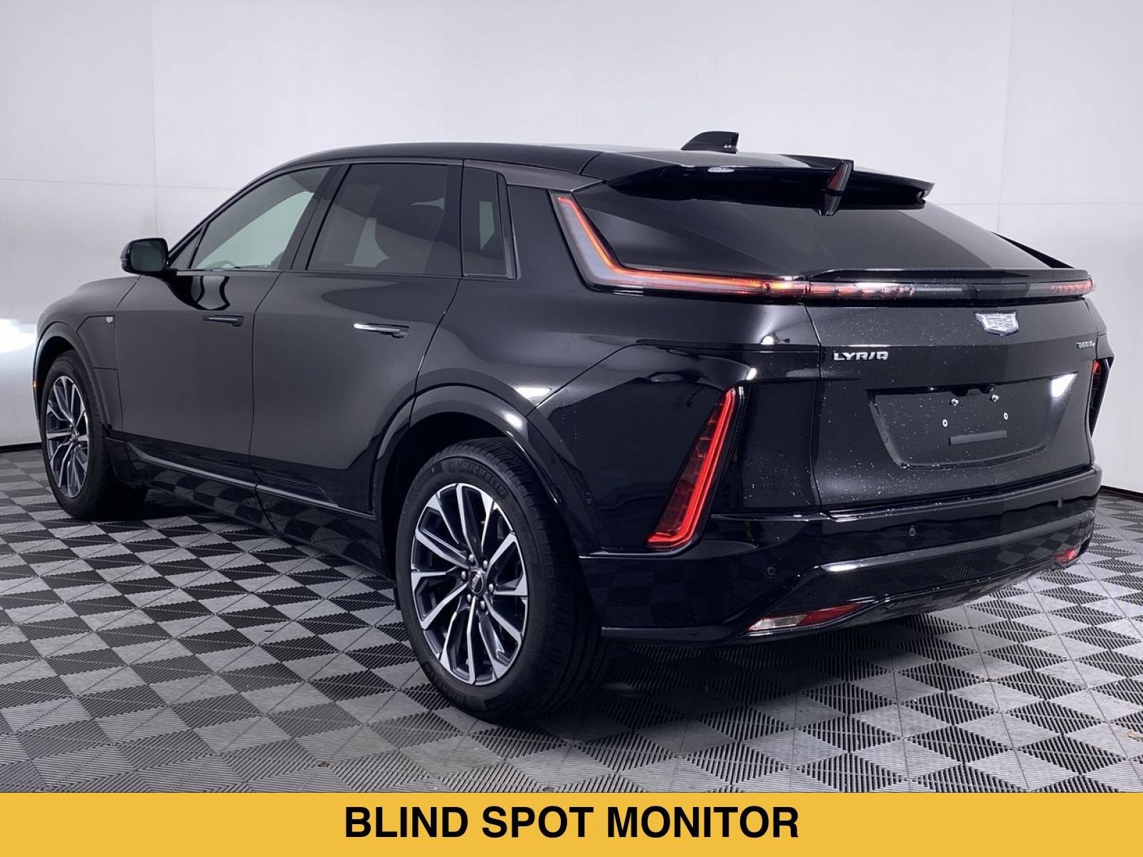 2024 Cadillac LYRIQ Sport 1