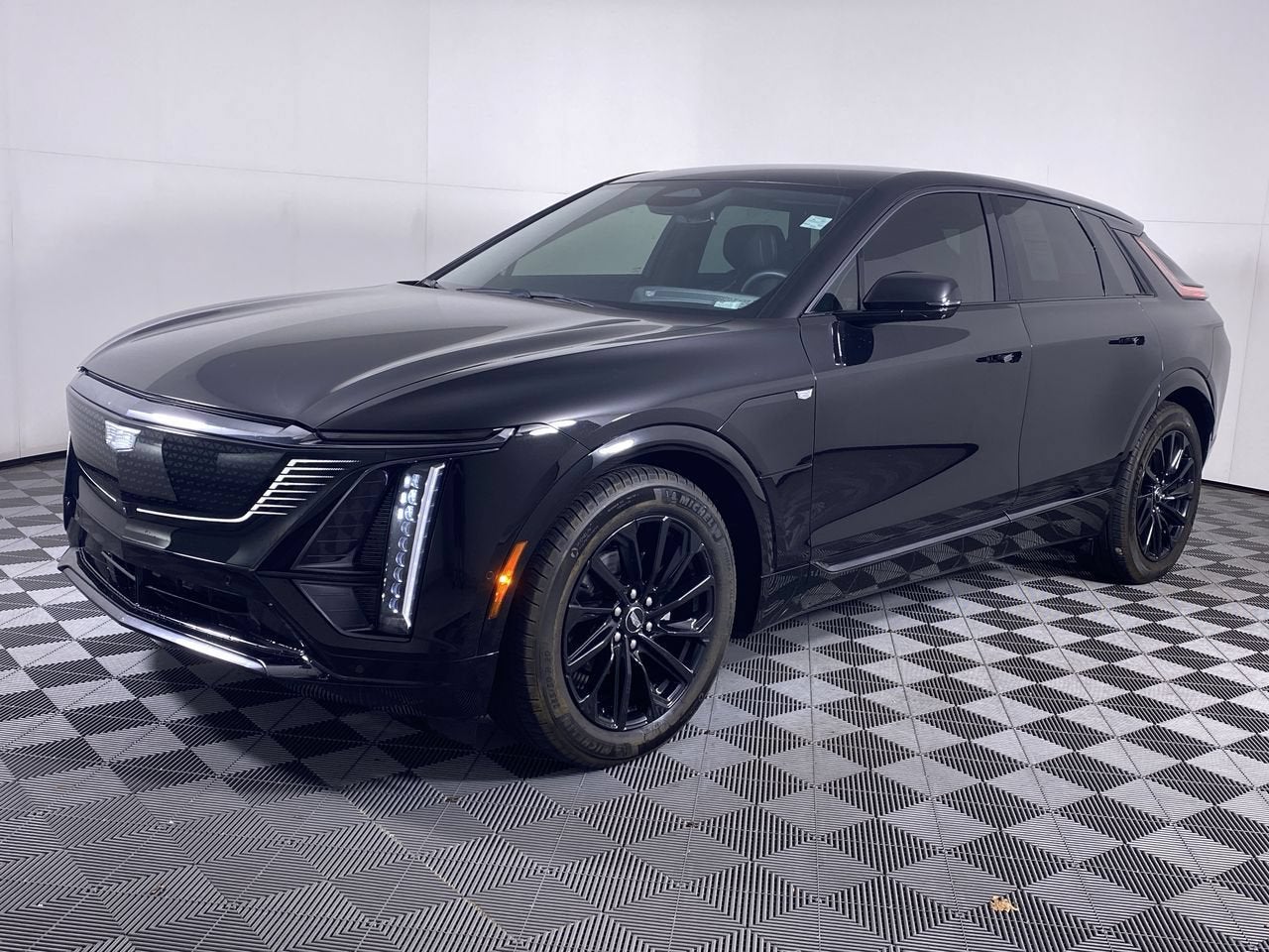 2024 Cadillac LYRIQ Sport 1