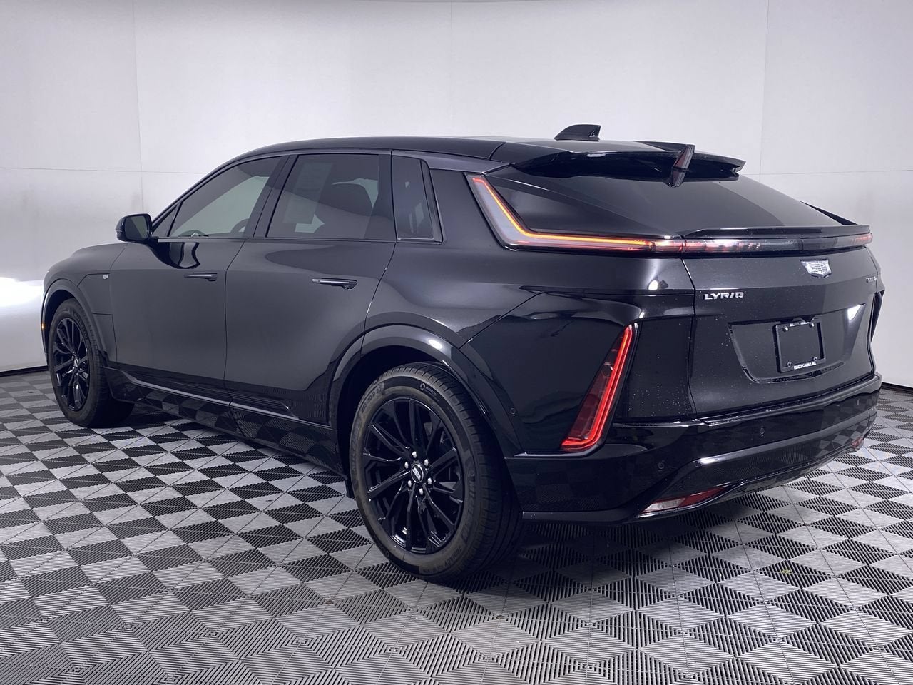 2024 Cadillac LYRIQ Sport 1