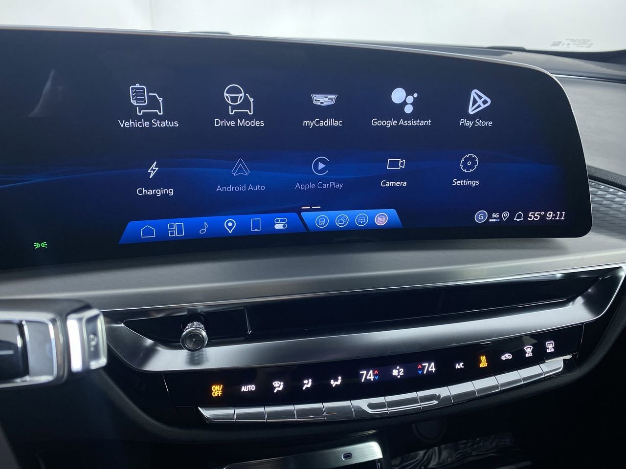 2026 Cadillac LYRIQ Sport