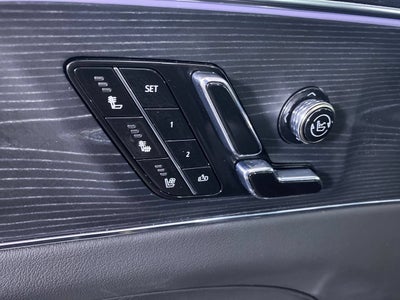 2024 Cadillac LYRIQ Sport 2