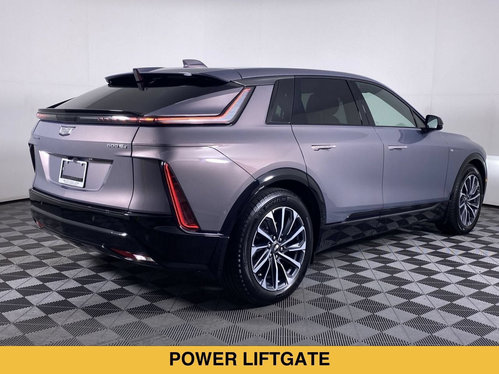 2024 Cadillac LYRIQ Sport 2