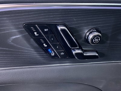 2025 Cadillac LYRIQ Sport 2