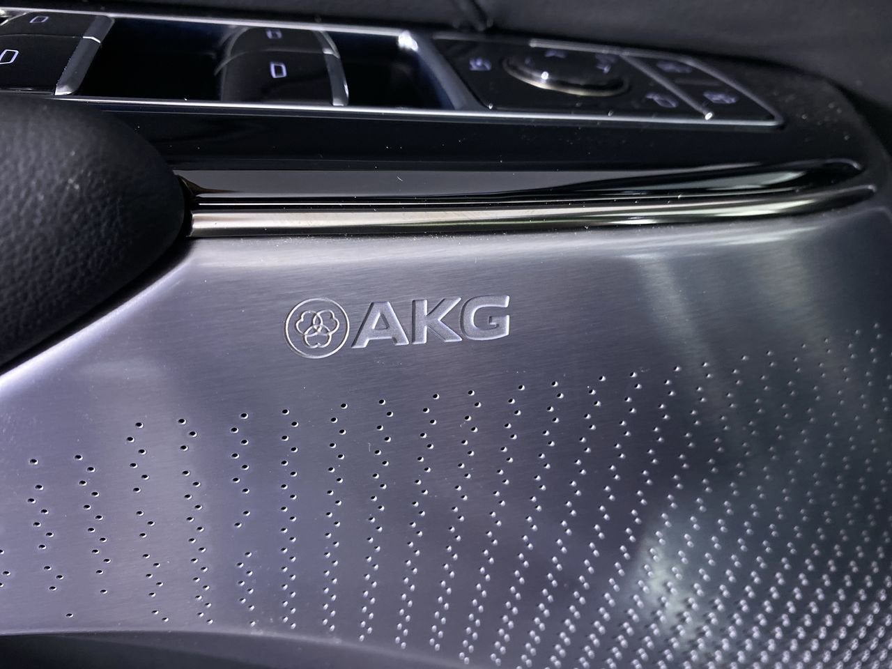 2025 Cadillac LYRIQ Sport 2