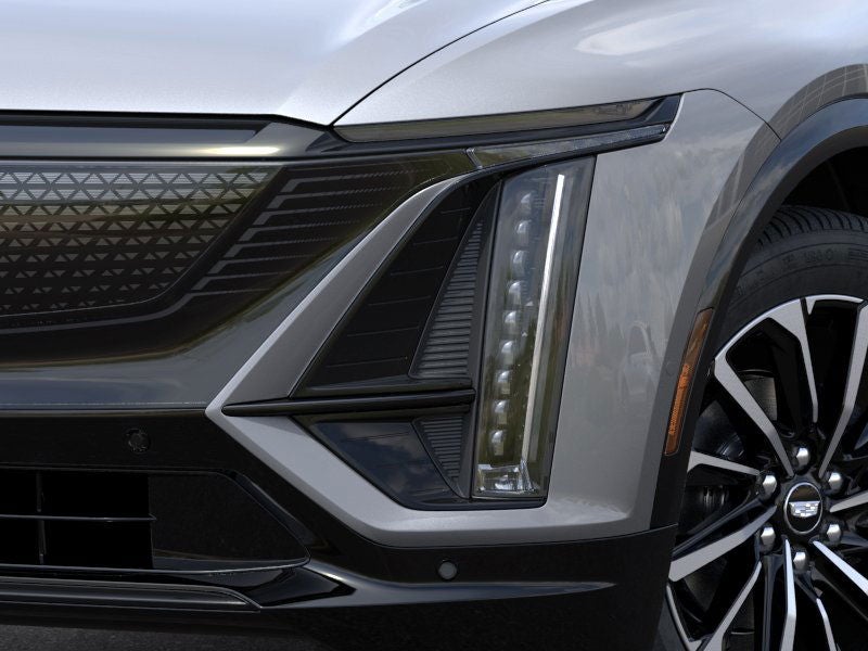 2025 Cadillac LYRIQ Sport 2