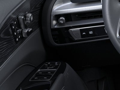 2025 Cadillac LYRIQ Sport 2