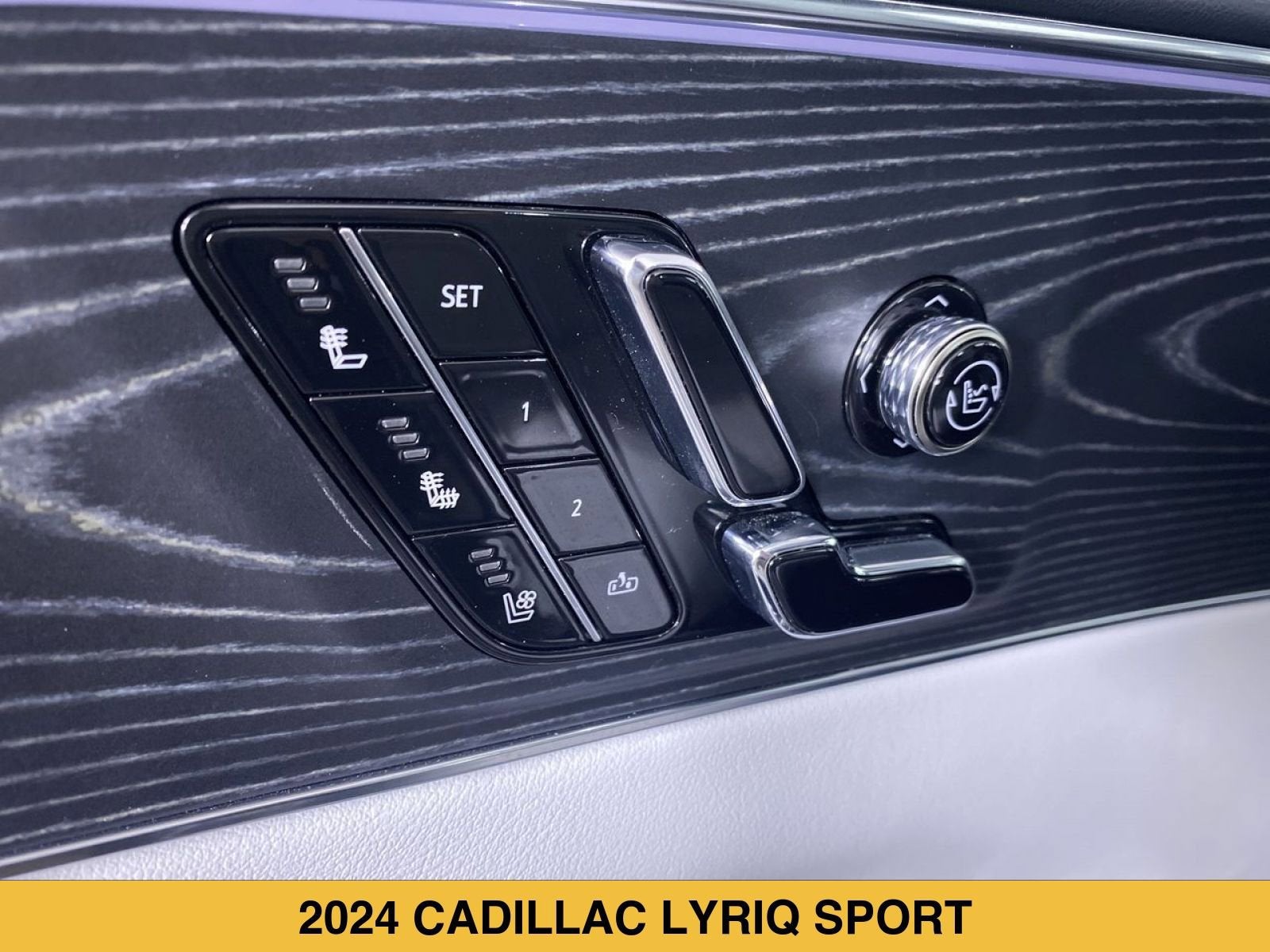 2024 Cadillac LYRIQ Sport 3