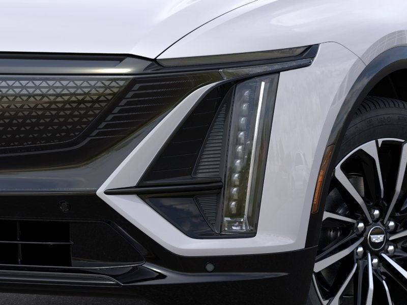 2025 Cadillac LYRIQ Sport 2