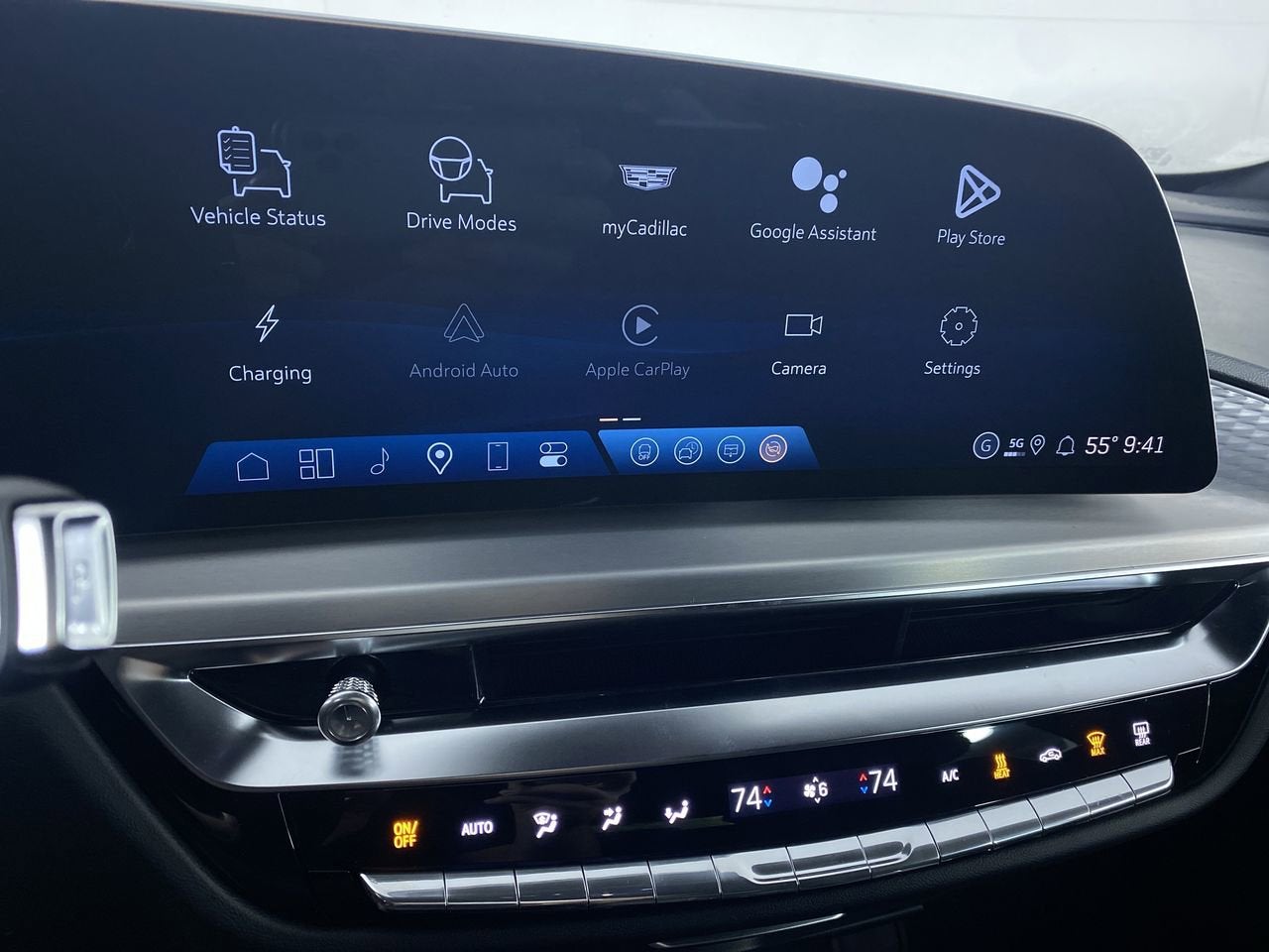 2026 Cadillac LYRIQ Premium Sport