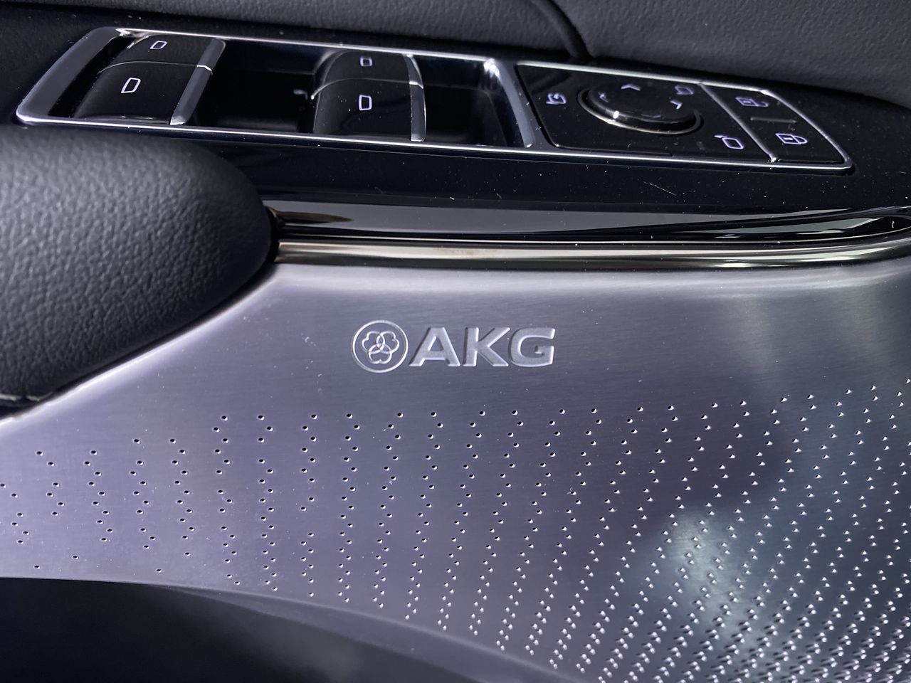 2026 Cadillac LYRIQ Premium Sport