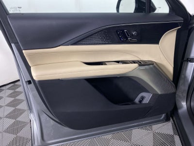 2025 Cadillac LYRIQ Sport 3