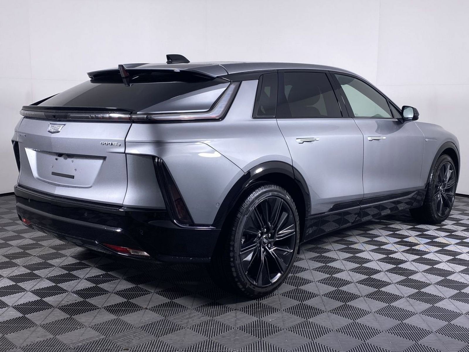 2025 Cadillac LYRIQ Sport 3