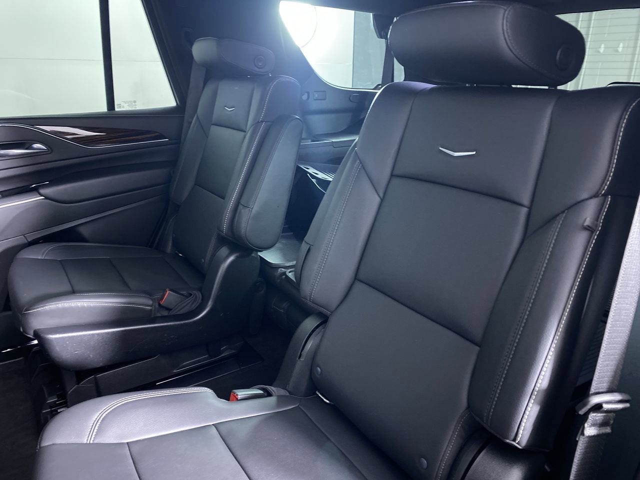 2022 Cadillac Escalade Luxury