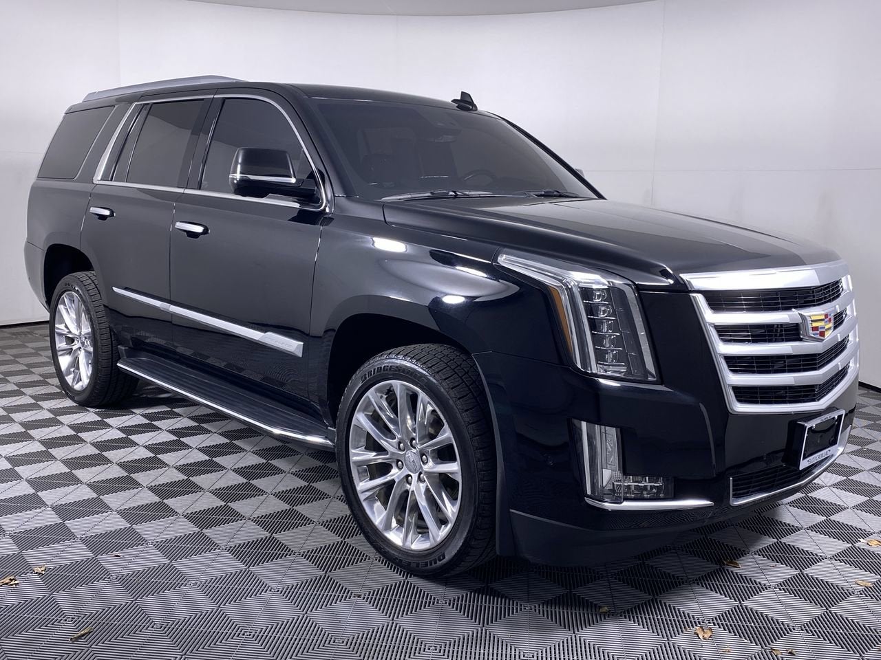 2019 Cadillac Escalade Luxury