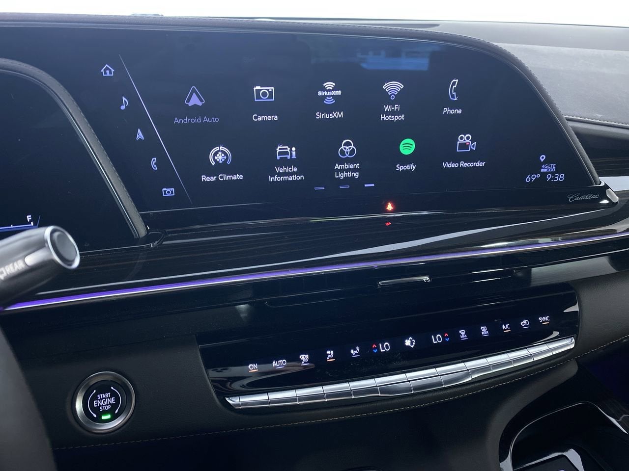 2024 Cadillac Escalade Sport