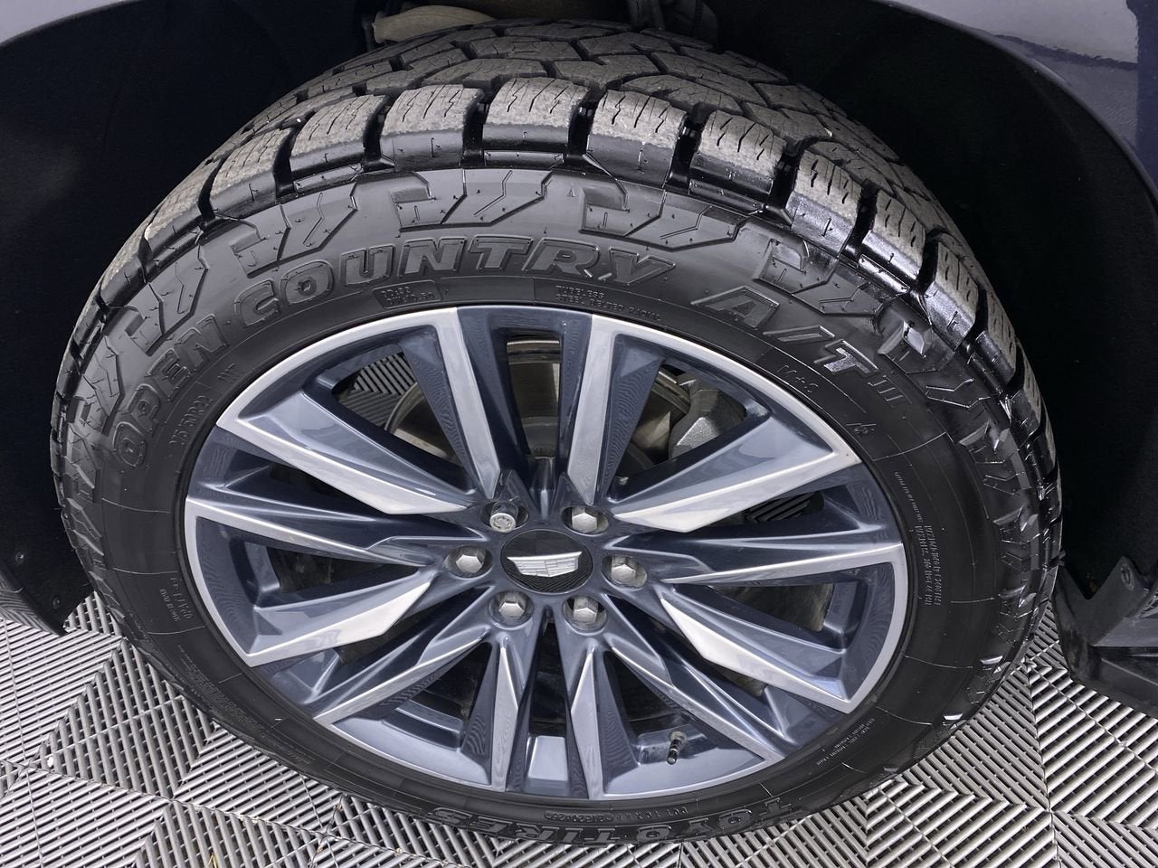 2023 Cadillac Escalade Sport Platinum