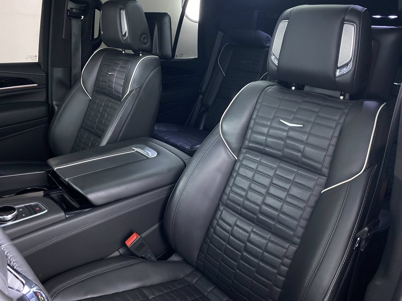 2023 Cadillac Escalade AWD V-Series
