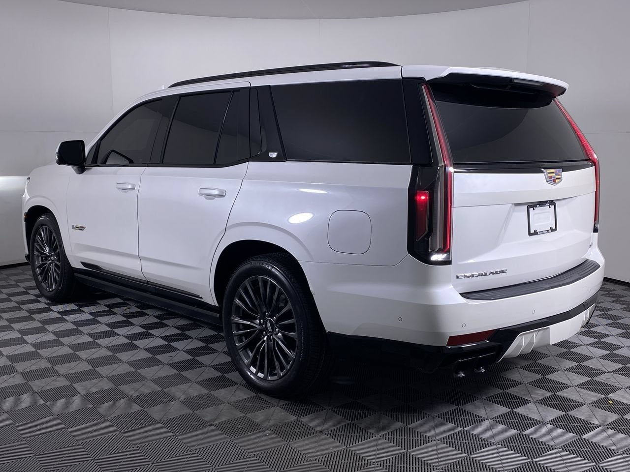 2023 Cadillac Escalade AWD V-Series