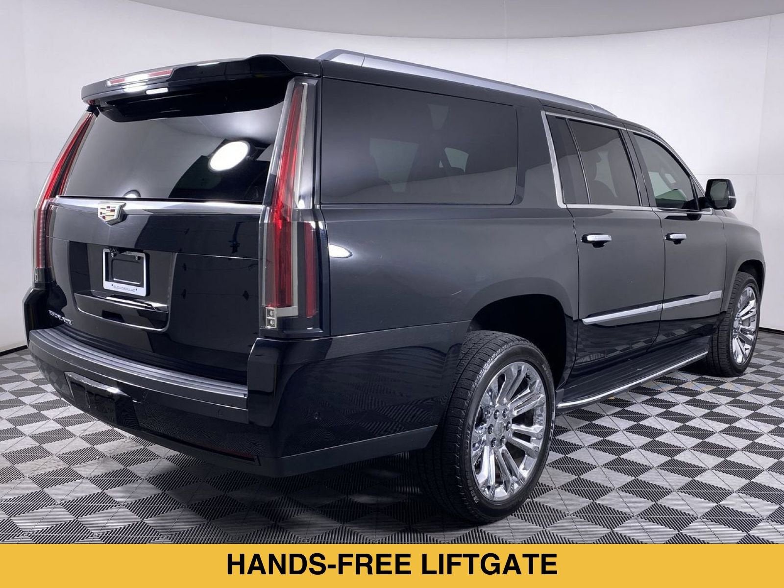 2019 Cadillac Escalade ESV Luxury