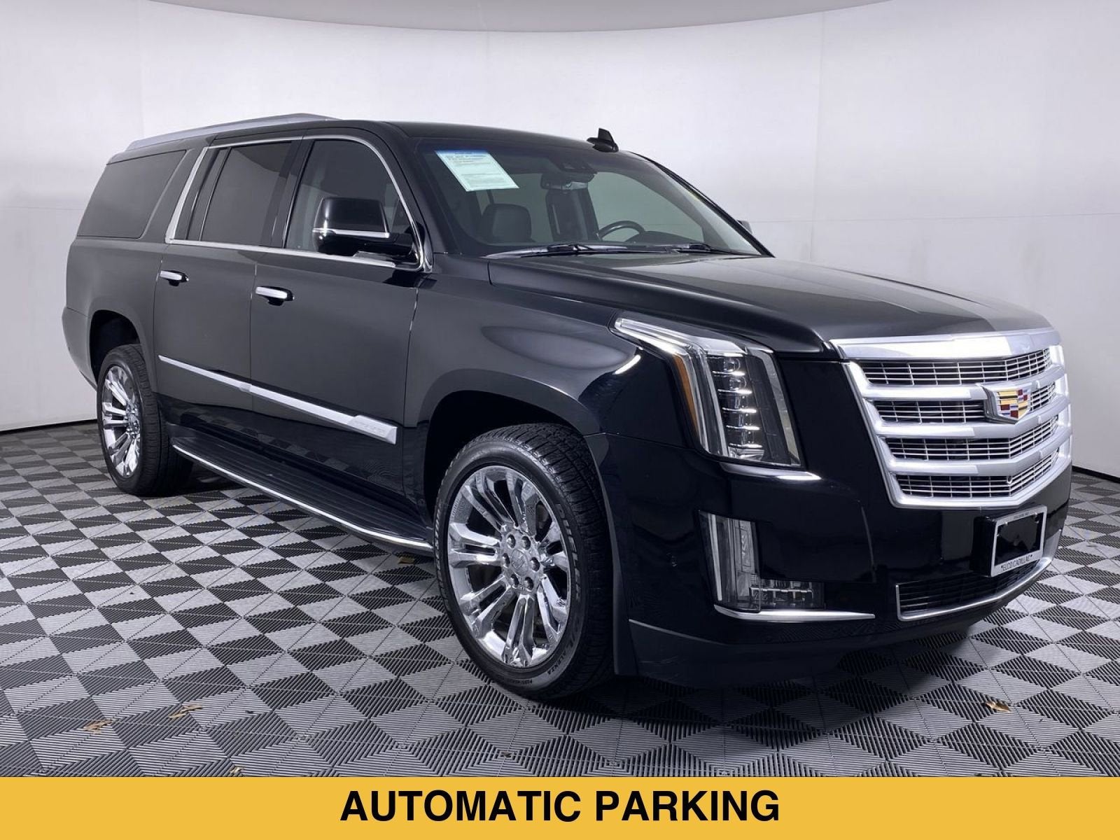 2019 Cadillac Escalade ESV Luxury
