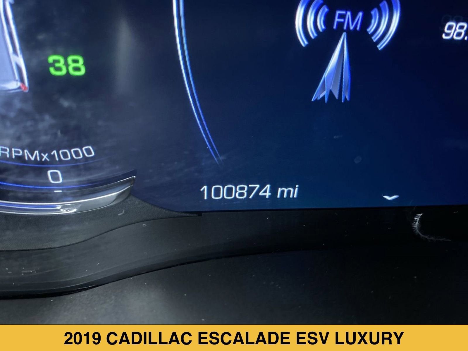 2019 Cadillac Escalade ESV Luxury