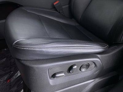 2023 Cadillac Escalade ESV Luxury