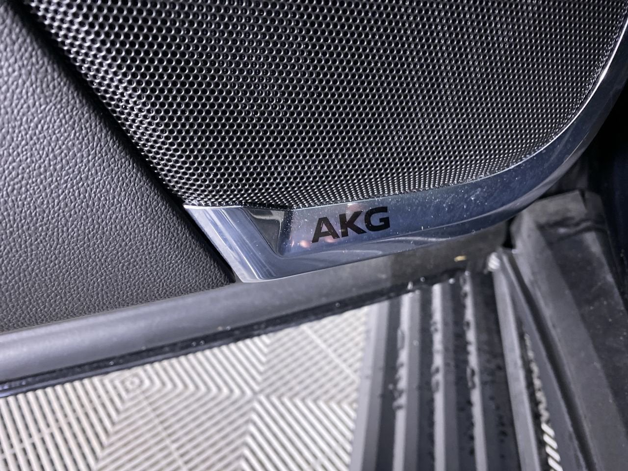 2023 Cadillac Escalade ESV Premium Luxury Platinum