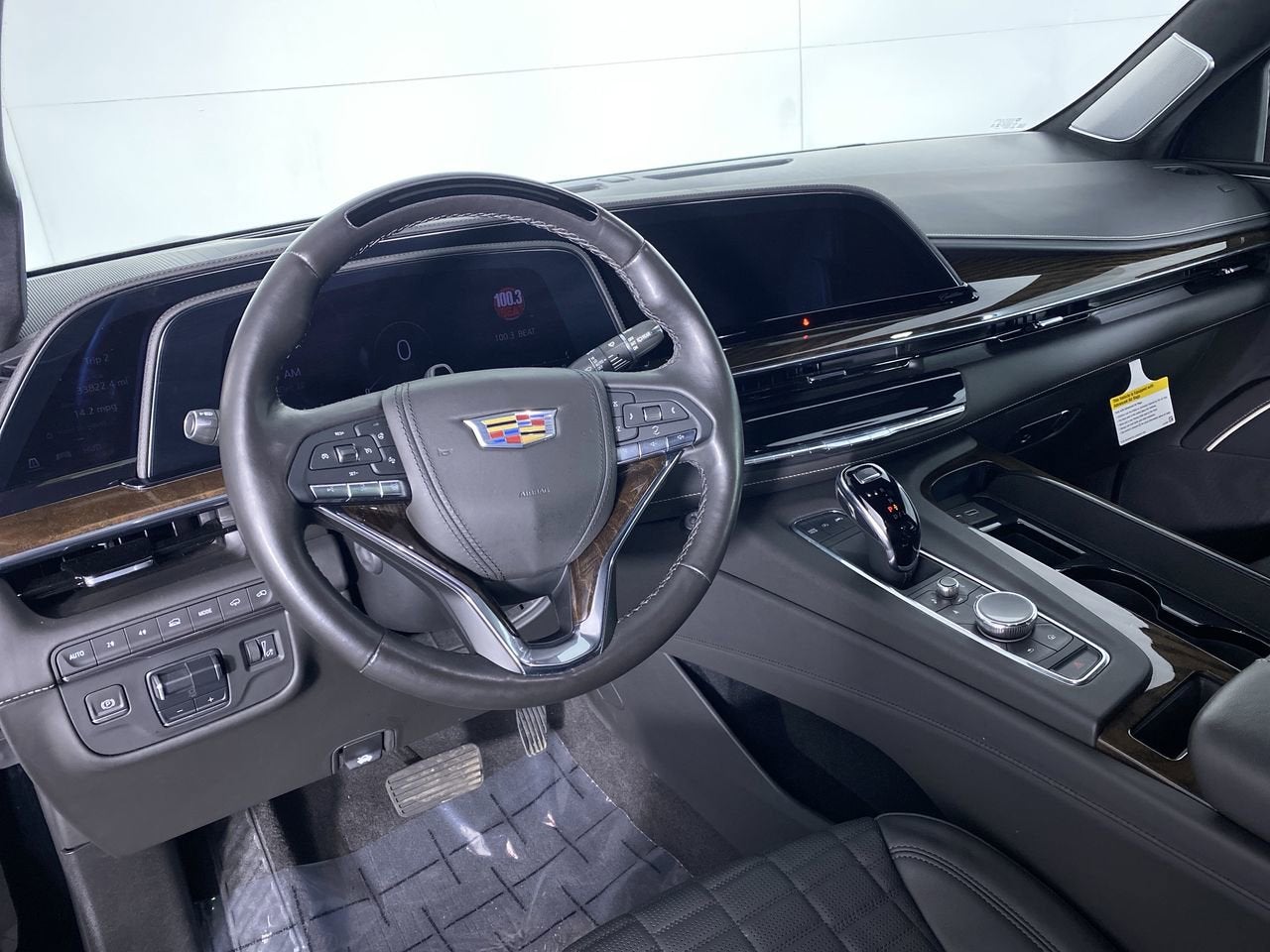 2023 Cadillac Escalade ESV Premium Luxury Platinum
