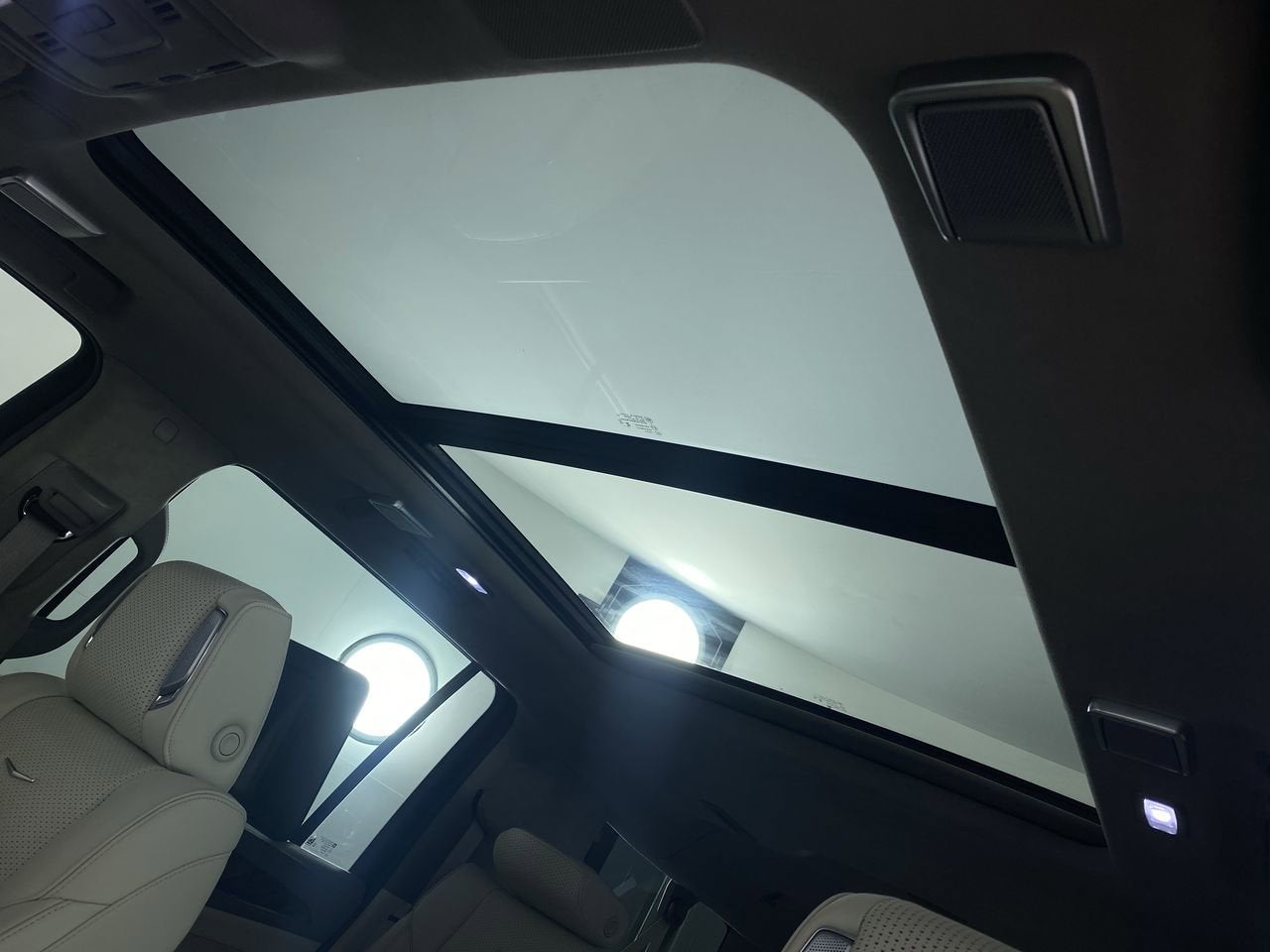 2023 Cadillac Escalade ESV Premium Luxury Platinum