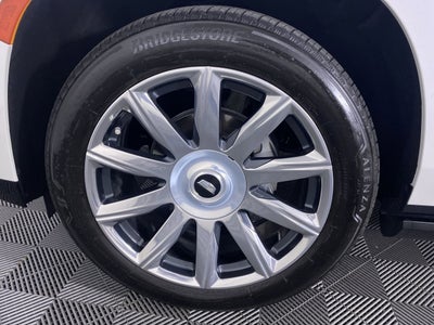 2023 Cadillac Escalade ESV Premium Luxury Platinum